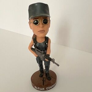 Hollywood Collect. Terminator 2 Judgement Day Sarah Connor Bobblehead 2006 READ